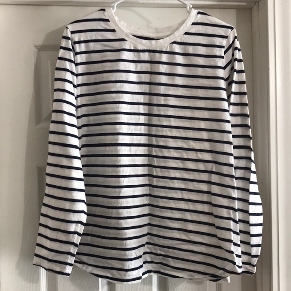 2/$10 Old Navy Navy & White Striped Tee - Picture 1 of 7